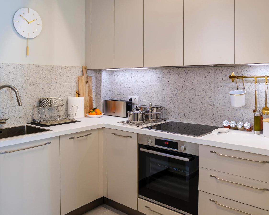 Apartment Acropolis Deluxe 2br *