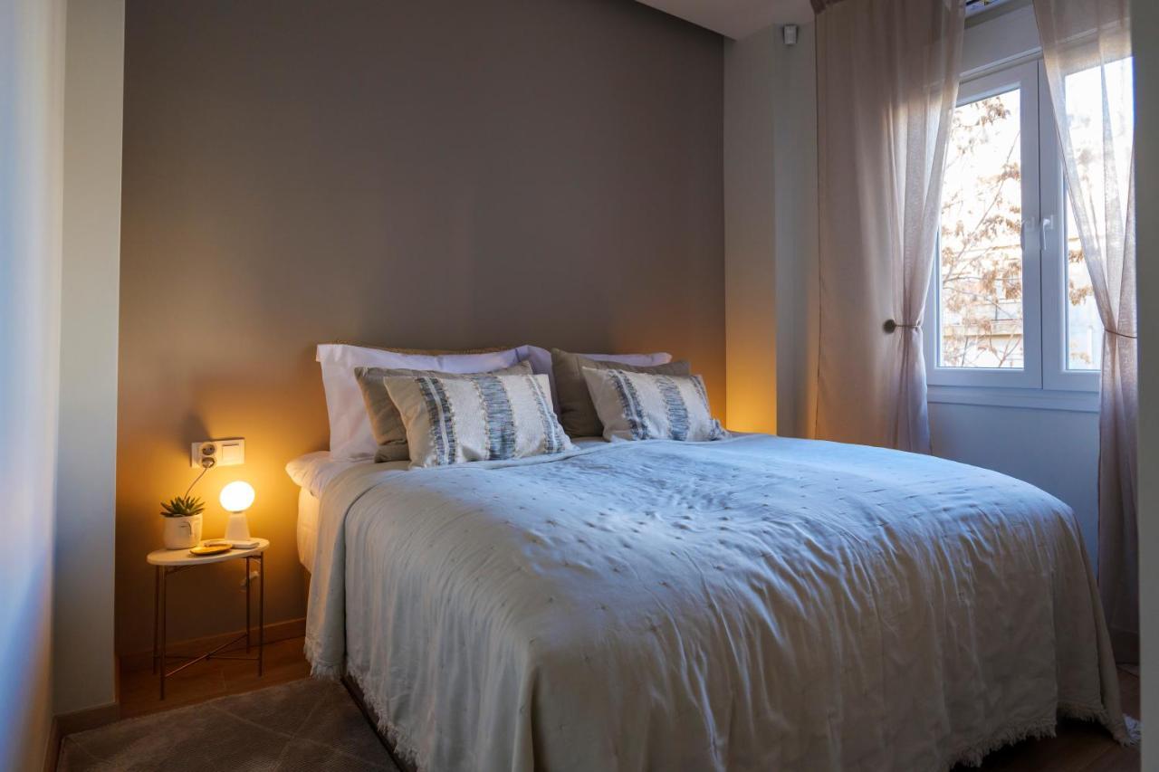 Acropolis Deluxe 2br * Athens